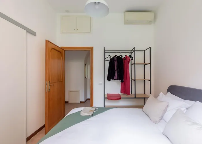 Iflat Comfortable Next To The Vatican רומא